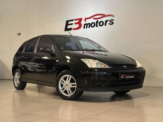 FORD FOCUS 1.6 GL 8V GASOLINA 4P MANUAL